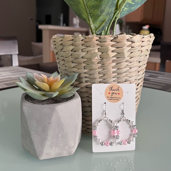 💕Handmade Earrings 💕 - Picture 2 of 10